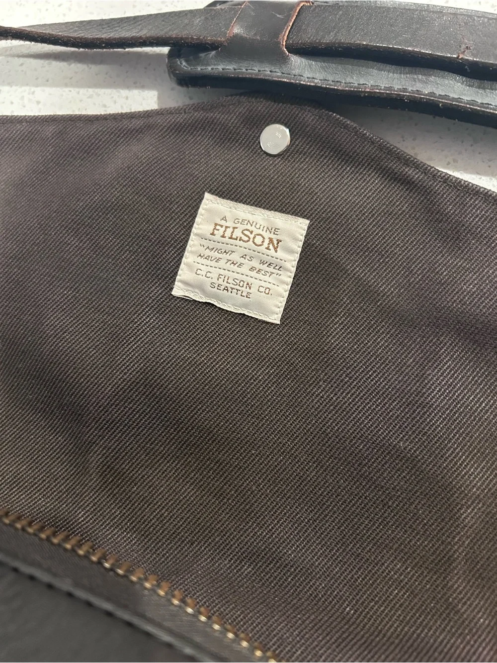 Filson Men's Brown Canvas Messenger Bag with Leather Trim